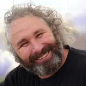 Wayne Warburto